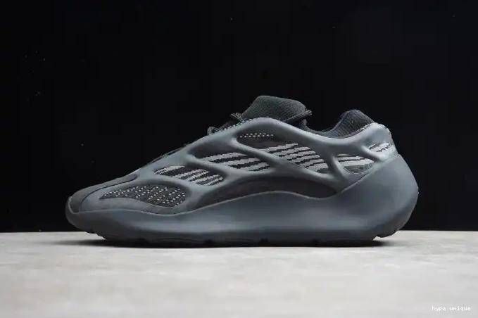 hype Yeezy 700 V3 H67799 Black Adidas Boost 0611